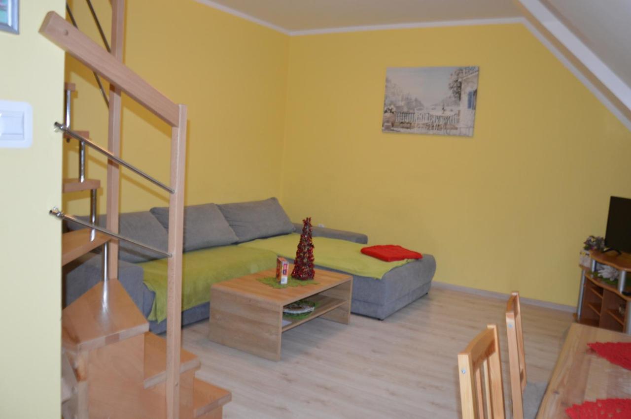 Apartamenty Nad Gorska Rzeka Строне-Слёнске Экстерьер фото